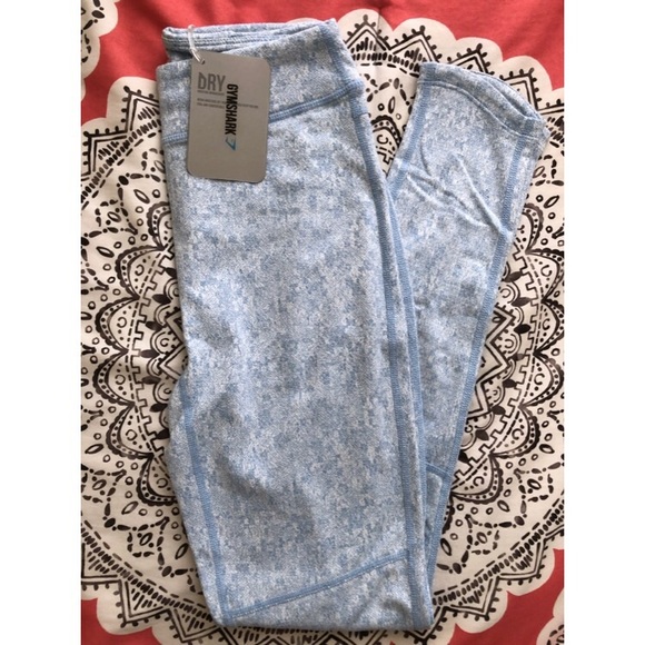 Gymshark Pants - Gymshark Fleur Texture Leggings